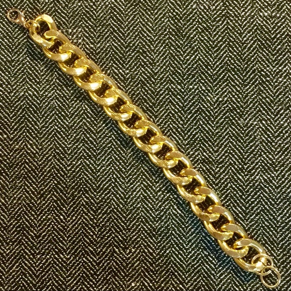 Curb Link Bracelet - Picture 4 of 4